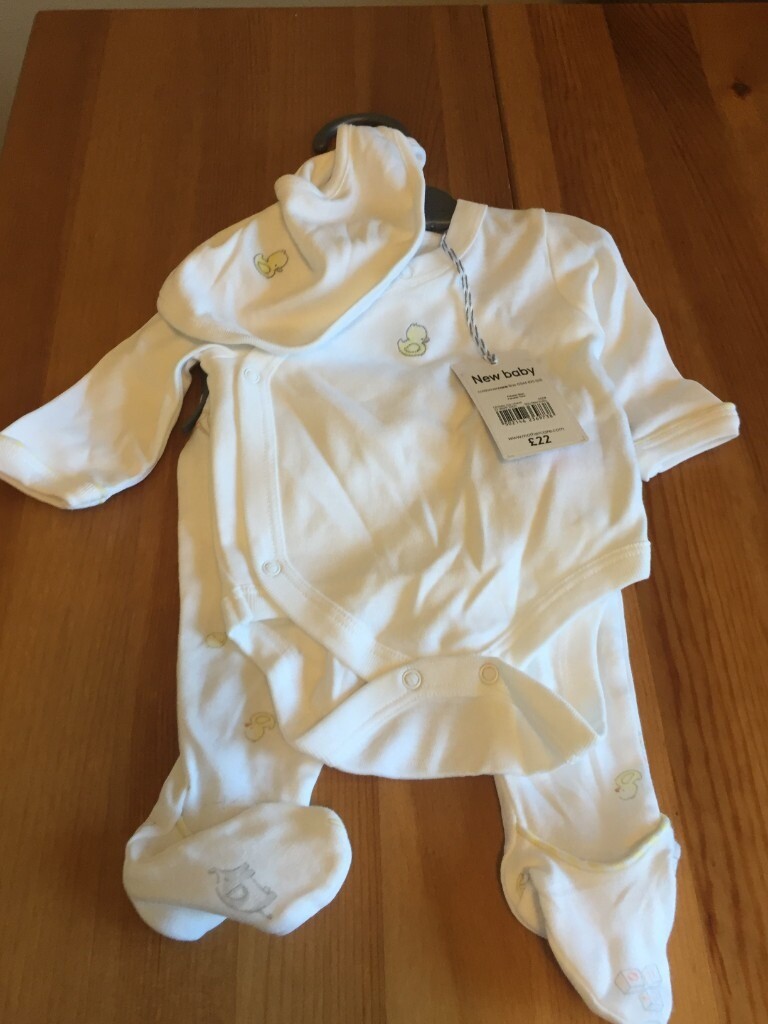 foundation with good coverage but not cakey